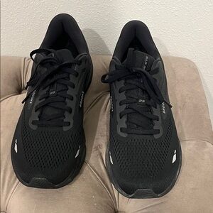 Brooks Black Athletic Running Shoes